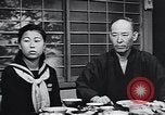 Standbild Professionelle Arbeitsplätze moderner japanischer Frauen Japan, 1950, aus Sekunde 29 historischem Filmmaterial Videoclip 65675025239