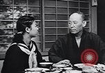 Standbild Professionelle Arbeitsplätze moderner japanischer Frauen Japan, 1950, aus Sekunde 35 historischem Filmmaterial Videoclip 65675025239