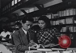 Image la progression des femmes dans la société japonaise Japon, 1950, de la seconde 9 séquences d'archives historiques vidéo 65675025240
