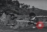 Image la progression des femmes dans la société japonaise Japon, 1950, de la seconde 16 séquences d'archives historiques vidéo 65675025240