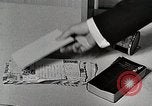 Image l'expérience des étudiants japonais dans les universités américaines Bloomington Indiana USA, 1951, de la seconde 48 séquences d'archives historiques vidéo 65675025241