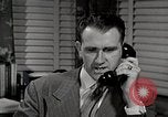 Standbild japanische Studentin joins außerschulische Aktivitäten Bloomington Indiana USA, 1951, aus Sekunde 11 historischem Filmmaterial Videoclip 65675025244