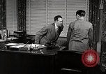 Standbild japanische Studentin joins außerschulische Aktivitäten Bloomington Indiana USA, 1951, aus Sekunde 31 historischem Filmmaterial Videoclip 65675025244