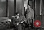 Standbild japanische Studentin joins außerschulische Aktivitäten Bloomington Indiana USA, 1951, aus Sekunde 36 historischem Filmmaterial Videoclip 65675025244