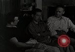 Standbild Studenten machen eine Reise nach Mark Twains Home Bloomington Indiana USA, 1951, aus Sekunde 1 historischem Filmmaterial Videoclip 65675025246