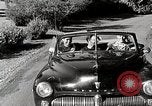 Standbild Studenten machen eine Reise nach Mark Twains Home Bloomington Indiana USA, 1951, aus Sekunde 59 historischem Filmmaterial Videoclip 65675025246