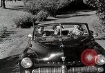 Standbild Studenten machen eine Reise nach Mark Twains Home Bloomington Indiana USA, 1951, aus Sekunde 61 historischem Filmmaterial Videoclip 65675025246