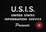 Image femmes scientifiques et des travailleurs d'usine New York United States USA, 1950, de la seconde 6 séquences d'archives historiques vidéo 65675025247