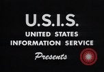 Image femmes scientifiques et des travailleurs d'usine New York United States USA, 1950, de la seconde 16 séquences d'archives historiques vidéo 65675025247