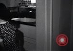 Standbild Leben der amerikanischen arbeiten Frau New York United States USA, 1950, aus Sekunde 28 historischem Filmmaterial Videoclip 65675025248