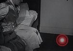 Immagine di American Donne al lavoro in fabbrica New York United States USA, 1950, secondo 57 filmato di repertorio 65675025249