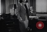 Immagine di Donna americana lavora come segretaria personale New York United States USA, 1950, secondo 20 filmato di repertorio 65675025250