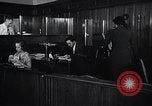 Immagine di Donna americana lavora come segretaria personale New York United States USA, 1950, secondo 37 filmato di repertorio 65675025250
