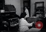 Image Women in American force de travail New York United States USA, 1950, de la seconde 59 séquences d'archives historiques vidéo 65675025251