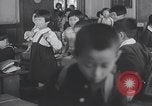 Standbild japanische Kinder in der Schule Japan, 1941, aus Sekunde 32 historischem Filmmaterial Videoclip 65675025253