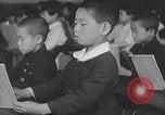 Standbild japanische Kinder in der Schule Japan, 1941, aus Sekunde 43 historischem Filmmaterial Videoclip 65675025253