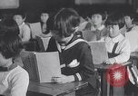 Standbild japanische Kinder in der Schule Japan, 1941, aus Sekunde 58 historischem Filmmaterial Videoclip 65675025253