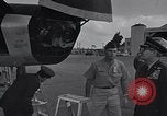 Standbild General Walter C Sweeney eintrifft Homestead Florida United States USA, 1962, aus Sekunde 3 historischem Filmmaterial Videoclip 65675025259
