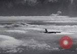 Image B-52 avion en vol pendant la crise cubaine United States USA, 1962, de la seconde 9 séquences d'archives historiques vidéo 65675025262
