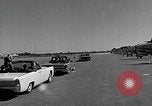 Standbild Präsident John F Kennedy kommt auf der Homestead Air Force Base an Homestead Florida USA, 1962, aus Sekunde 15 historischem Filmmaterial Videoclip 65675025267