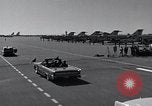 Standbild Präsident John F Kennedy kommt auf der Homestead Air Force Base an Homestead Florida USA, 1962, aus Sekunde 46 historischem Filmmaterial Videoclip 65675025267
