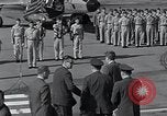 Standbild Präsident John F Kennedy kommt auf der Homestead Air Force Base an Homestead Florida USA, 1962, aus Sekunde 53 historischem Filmmaterial Videoclip 65675025267