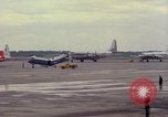 Standbild Air Force Band bereitet sich auf die Ankunft der wichtigsten Cooper Washington DC USA, 1963, aus Sekunde 31 historischem Filmmaterial Videoclip 65675025269