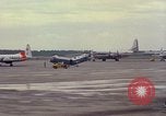 Standbild Air Force Band bereitet sich auf die Ankunft der wichtigsten Cooper Washington DC USA, 1963, aus Sekunde 32 historischem Filmmaterial Videoclip 65675025269