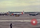 Standbild Air Force Band bereitet sich auf die Ankunft der wichtigsten Cooper Washington DC USA, 1963, aus Sekunde 34 historischem Filmmaterial Videoclip 65675025269