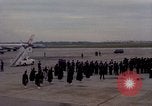 Standbild Air Force Band bereitet sich auf die Ankunft der wichtigsten Cooper Washington DC USA, 1963, aus Sekunde 47 historischem Filmmaterial Videoclip 65675025269