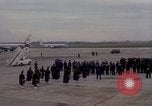 Standbild Air Force Band bereitet sich auf die Ankunft der wichtigsten Cooper Washington DC USA, 1963, aus Sekunde 51 historischem Filmmaterial Videoclip 65675025269