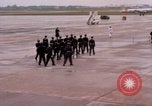 Standbild Major Cooper Besuche auf DC Washington DC USA, 1963, aus Sekunde 26 historischem Filmmaterial Videoclip 65675025270