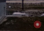 Standbild Erste in Silo Start der ICBM Titan VS-1 Vandenberg Air Force Base California USA, 1961, aus Sekunde 21 historischem Filmmaterial Videoclip 65675025272