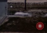 Standbild Erste in Silo Start der ICBM Titan VS-1 Vandenberg Air Force Base California USA, 1961, aus Sekunde 58 historischem Filmmaterial Videoclip 65675025272
