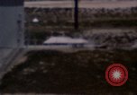 Standbild Erste in Silo Start der ICBM Titan VS-1 Vandenberg Air Force Base California USA, 1961, aus Sekunde 60 historischem Filmmaterial Videoclip 65675025272