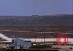 Image lancer de liquide alimentée ICBM TItan VS-1 Vandenberg Air Force Base California USA, 1961, de la seconde 33 séquences d'archives historiques vidéo 65675025273