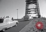 Image Le président Kennedy et parti officiel arriver à domaine 576A Vandenberg Air Force Base California USA, 1962, de la seconde 12 séquences d'archives historiques vidéo 65675025277