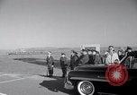 Image Le président Kennedy et parti officiel arriver à domaine 576A Vandenberg Air Force Base California USA, 1962, de la seconde 40 séquences d'archives historiques vidéo 65675025277
