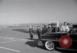 Image Le président Kennedy et parti officiel arriver à domaine 576A Vandenberg Air Force Base California USA, 1962, de la seconde 42 séquences d'archives historiques vidéo 65675025277