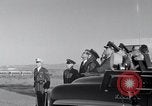 Image Le président Kennedy et parti officiel arriver à domaine 576A Vandenberg Air Force Base California USA, 1962, de la seconde 56 séquences d'archives historiques vidéo 65675025277