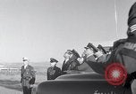 Image Le président Kennedy et parti officiel arriver à domaine 576A Vandenberg Air Force Base California USA, 1962, de la seconde 57 séquences d'archives historiques vidéo 65675025277
