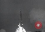 Image premier lancement d'un atlas F ICBM Vandenberg Air Force Base California USA, 1962, de la seconde 31 séquences d'archives historiques vidéo 65675025286