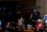 Standbild Quecksilber Raumfahrzeuge 16 MA-8 Pressekonferenz Houston Texas USA, 1962, aus Sekunde 7 historischem Filmmaterial Videoclip 65675025287