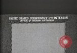 Standbild Native American Indian Council Meeting mit Zeichensprache Fort Browning Montana USA, 1930, aus Sekunde 1 historischem Filmmaterial Videoclip 65675025291