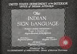Standbild Native American Indian Council Meeting mit Zeichensprache Fort Browning Montana USA, 1930, aus Sekunde 13 historischem Filmmaterial Videoclip 65675025291