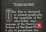 Standbild Native American Indian Council Meeting mit Zeichensprache Fort Browning Montana USA, 1930, aus Sekunde 35 historischem Filmmaterial Videoclip 65675025291