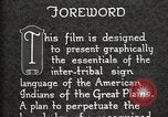 Standbild Native American Indian Council Meeting mit Zeichensprache Fort Browning Montana USA, 1930, aus Sekunde 36 historischem Filmmaterial Videoclip 65675025291