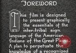 Standbild Native American Indian Council Meeting mit Zeichensprache Fort Browning Montana USA, 1930, aus Sekunde 37 historischem Filmmaterial Videoclip 65675025291