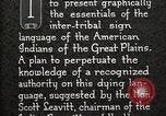 Standbild Native American Indian Council Meeting mit Zeichensprache Fort Browning Montana USA, 1930, aus Sekunde 46 historischem Filmmaterial Videoclip 65675025291