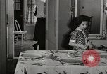 Standbild arbeiten die amerikanischen Frauen zu Hause New York United States USA, 1950, aus Sekunde 37 historischem Filmmaterial Videoclip 65675025320